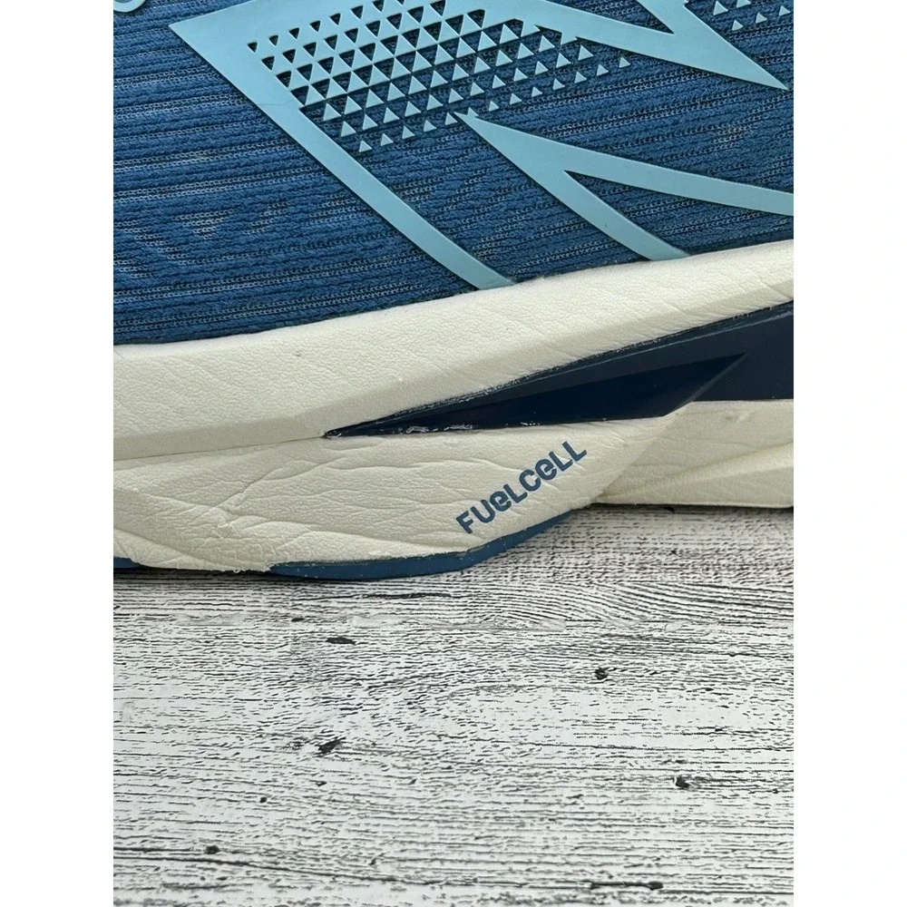 New Balance sneakers these track